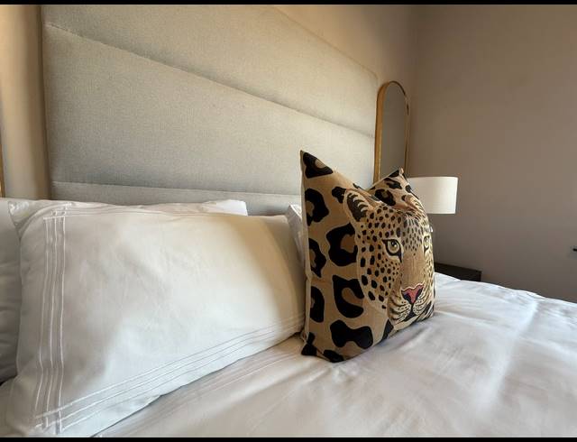 1 BEDROOM STUDIO APARTMENT FOR SALE IN BOKSBURG CENTRAL